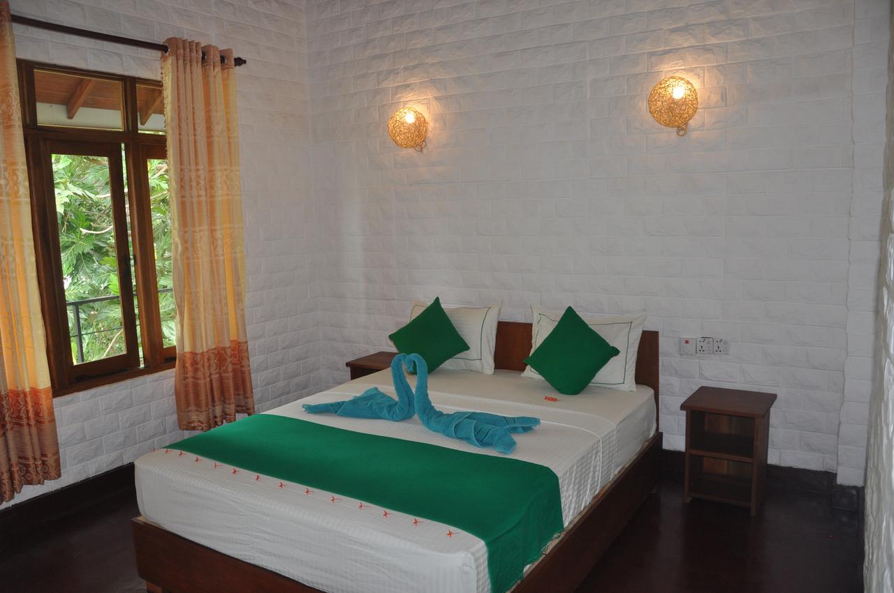 Liyon Rest Hotel Sigiriya Exterior photo